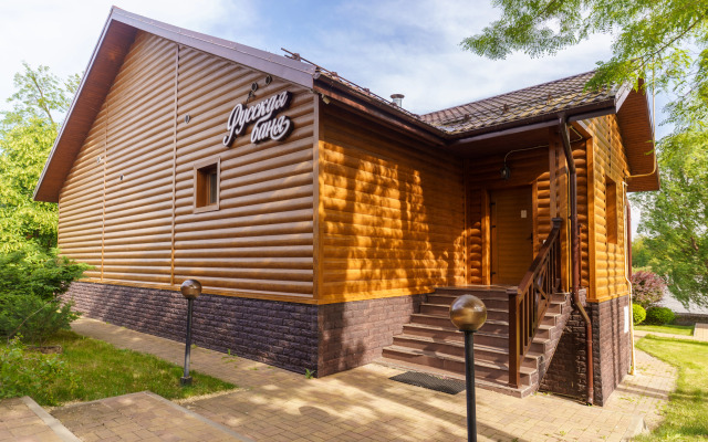 Klub Zagorodnogo Otdyha Usad'ba Familia Hotel