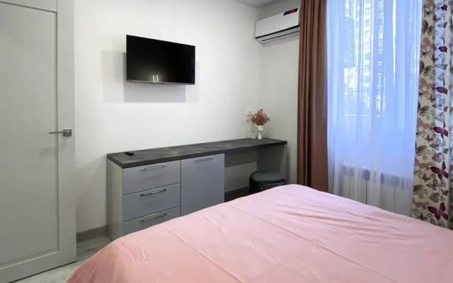 Апартаменты с двумя кроватями, балконом и ванной, 16 этаж