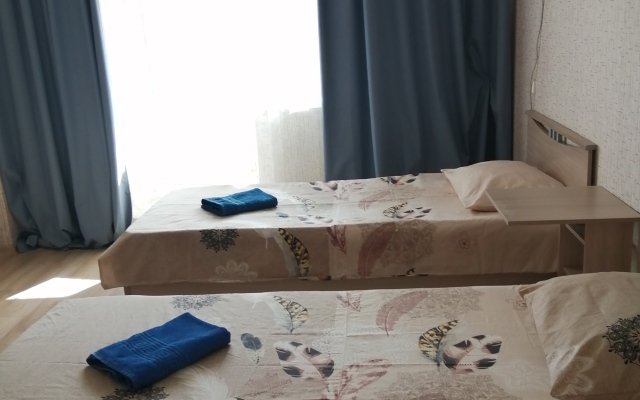 Na ulice Oktyabryskoy 79 Apartments