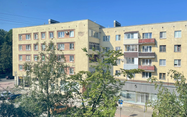 Dvukhkomnatnaya V Tsentre Goroda Flat