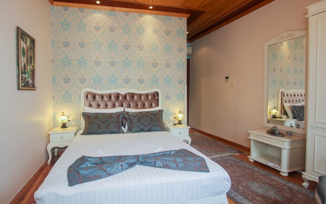 Esans Hotel