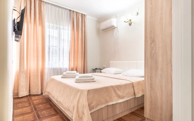 VIVA Larisa Guest House