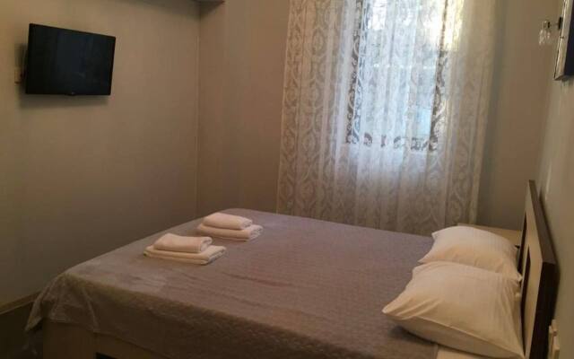Old Pitius Apartments