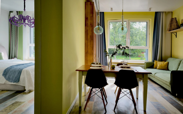 Квартира Комфортная с Просторной Гостиной, Спальней, Детской, Кабинетом и Двумя Санузлами