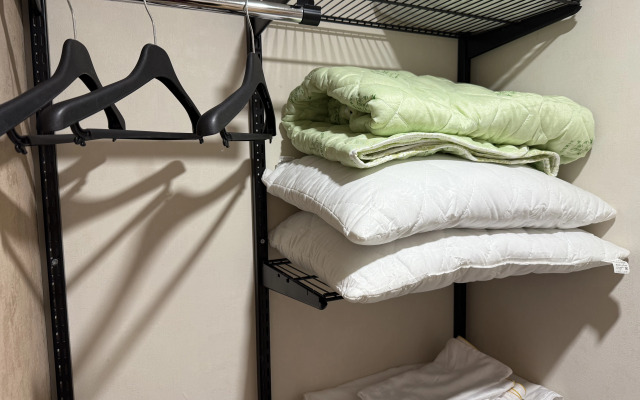 Trekhkomnatnaya v kurortnoy zone Flat