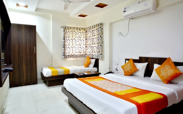 Royal Stay Hotel