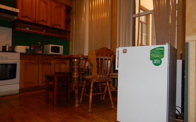 U Isaakiya Mini-Hotel