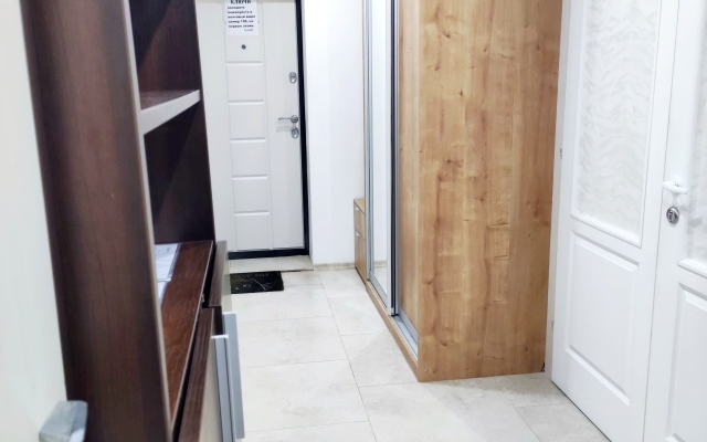 S Tremya Otdelnymi Komnatami I Kukhney Apartments