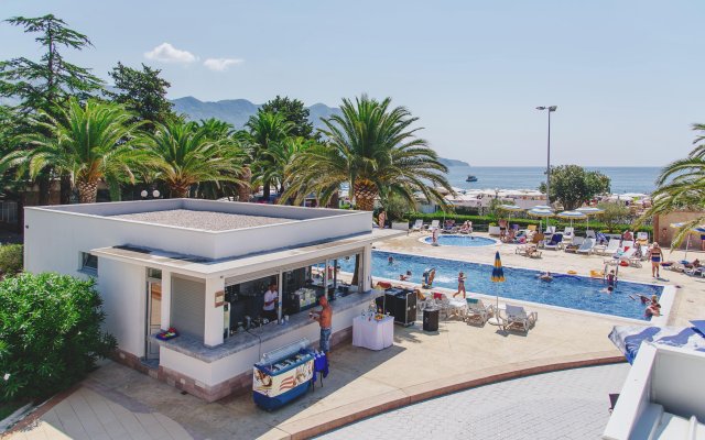 Montenegro Beach Resort Hotel