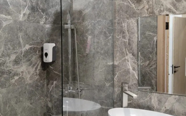 Апартаменты на Набережной Толстого, 41, номер 1