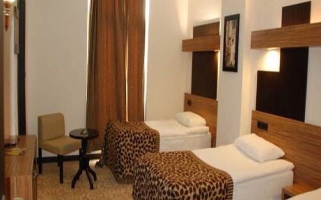Akgol Hotel