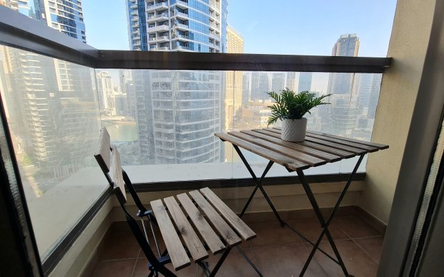 Апартаменты Marco Polo - High-rise 1BR Apt with Amazing Marina Views