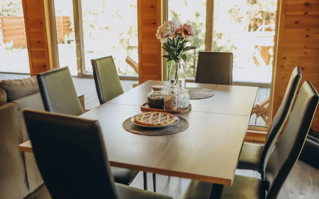 V Sosnakh Den Private house