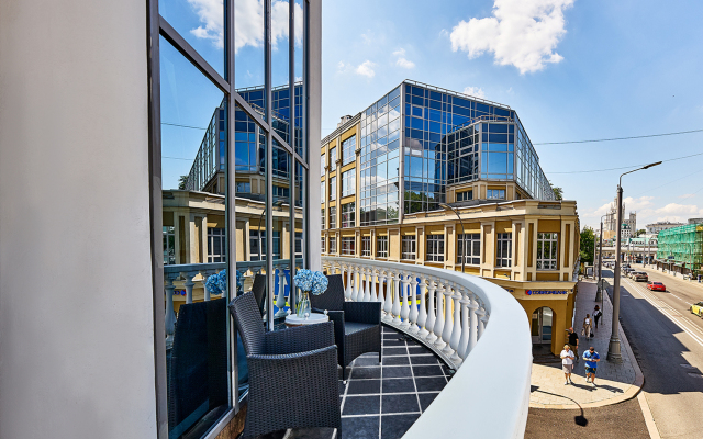 TAGANKA-HOLL Moscow Hotel