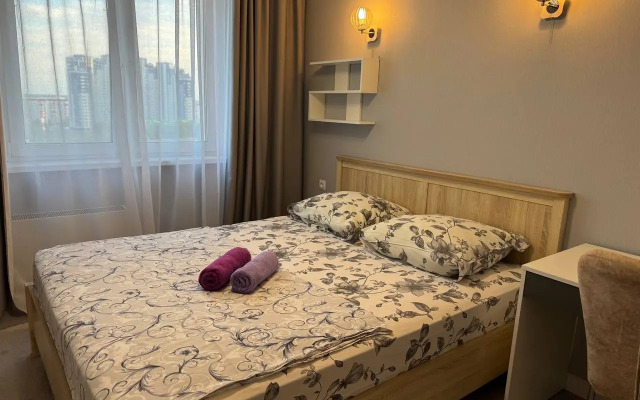 Квартира Новая однокомнатная квартира возле ТРЦ Аура