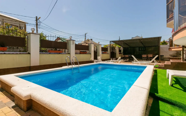 Aleksandros Guest House