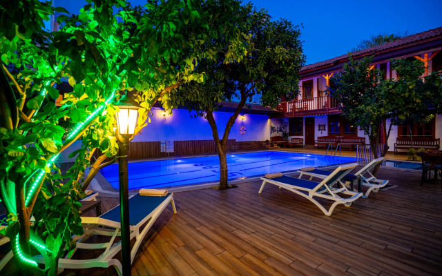 Oscar Boutique Hotel