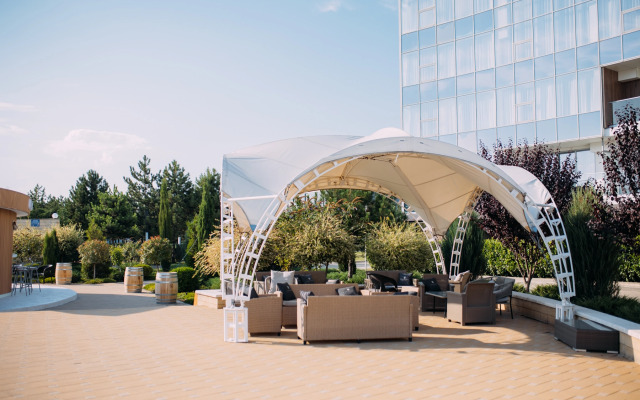 Volleygrad Sports & Health Resort Hotel