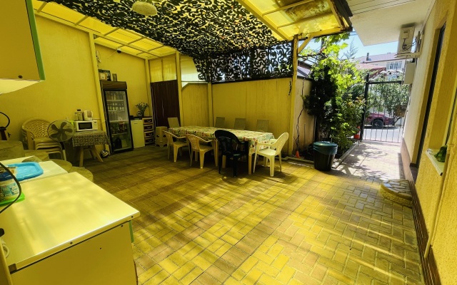 Viktoriya Guest House