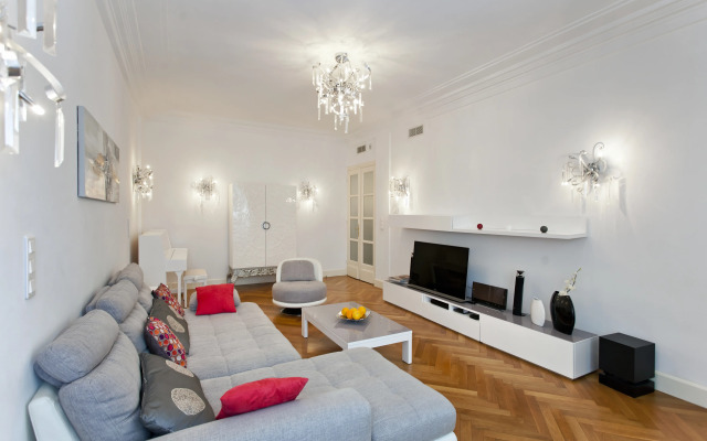 Апартаменты Центр первая линия