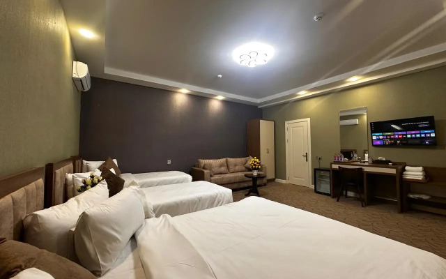 Royal Meridien Hotel