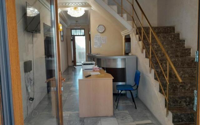 Hotel 333
