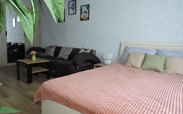 Kanikuly Na Rimskoy Flat