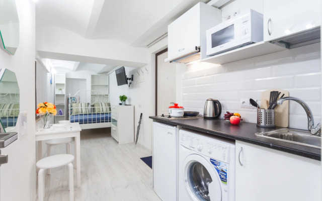 Апартаменты малые Leohotels на Артиллерийском