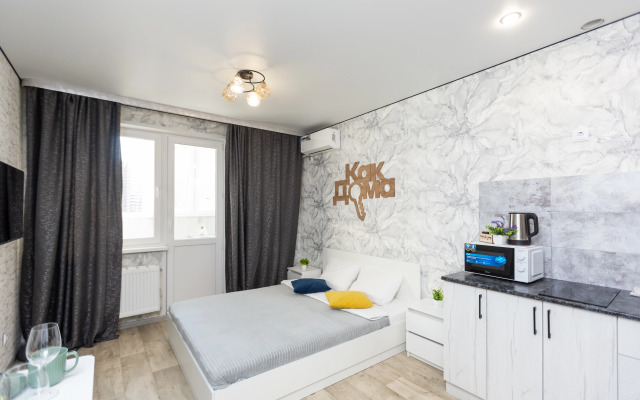 Апартаменты Студия на Автомобилистов 13