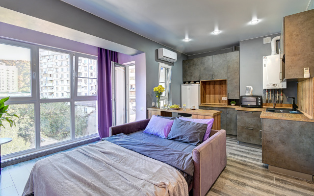 Studiya Iskry 62 Flat