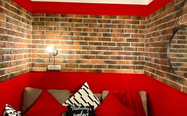 Квартира Стильная двухуровневая студия в 7 минутах от метро Селигерская