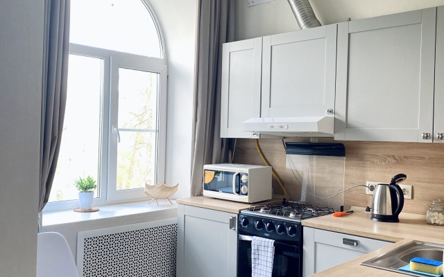 V Samom Tsentre Flat