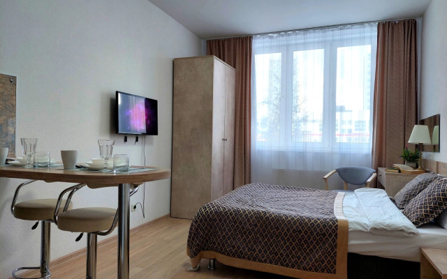 Три квартиры на Сахарова 2