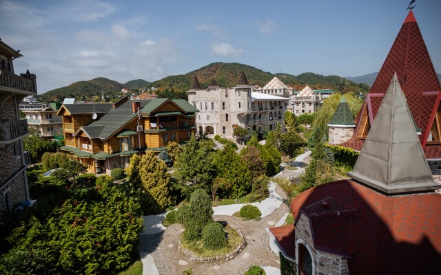 Zamok u Morya Golovinka Hotel