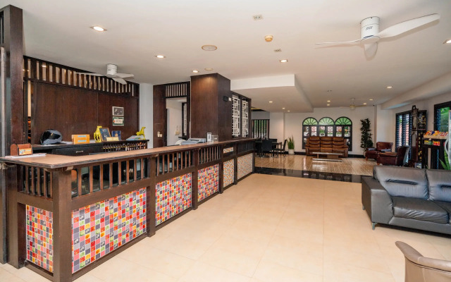 Отель Pink Residence Chalong