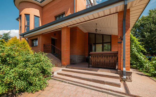 Vesna Private house
