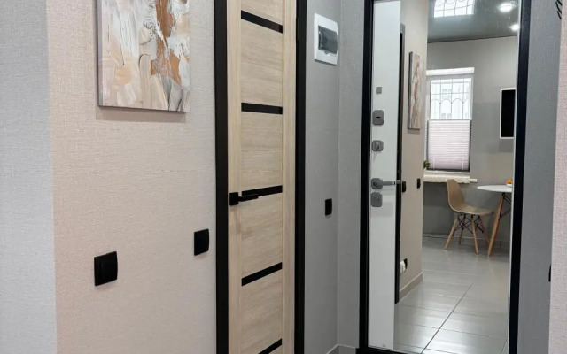 Апартаменты потрясающая студия напротив Политеха терминала в центре Нефтяников