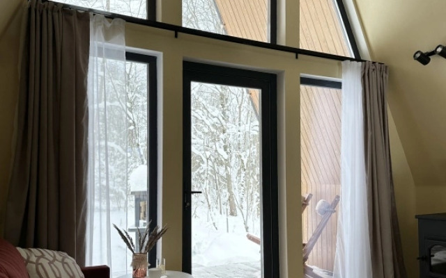 Afrejm s vidom na les №4 Private House