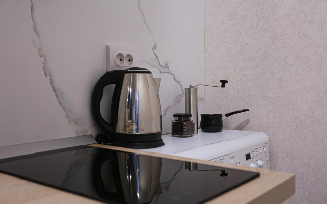 Апартаменты SunSet Героев Донбаса 15