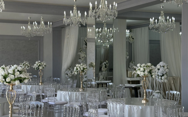 Отель Бархан