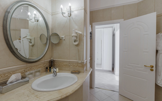 Hotel Yar