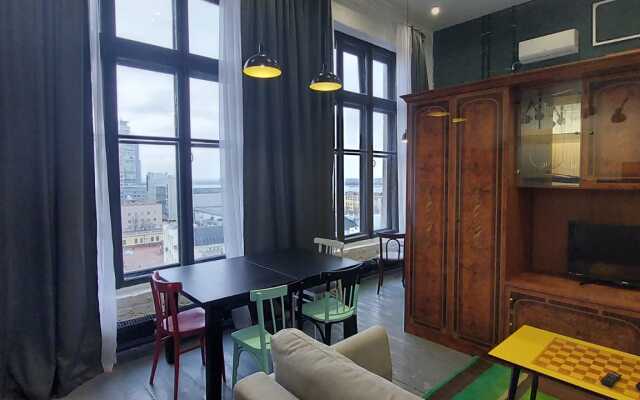 Апартаменты "У художника на Аллее Героев, 4"