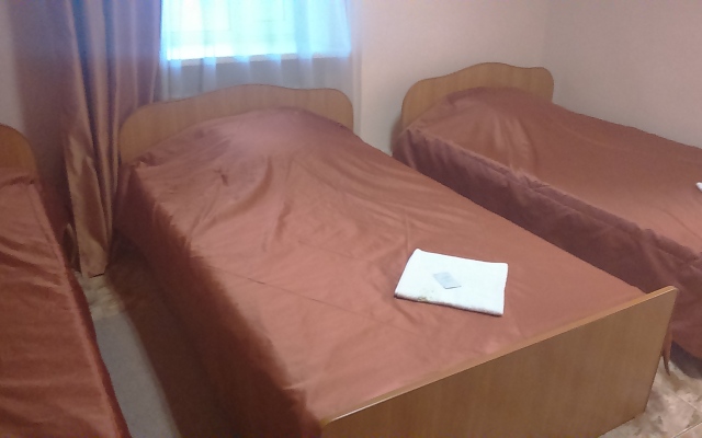 Maks Hotel