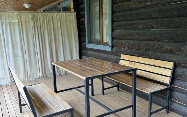 Guest house Zolotoy Dub