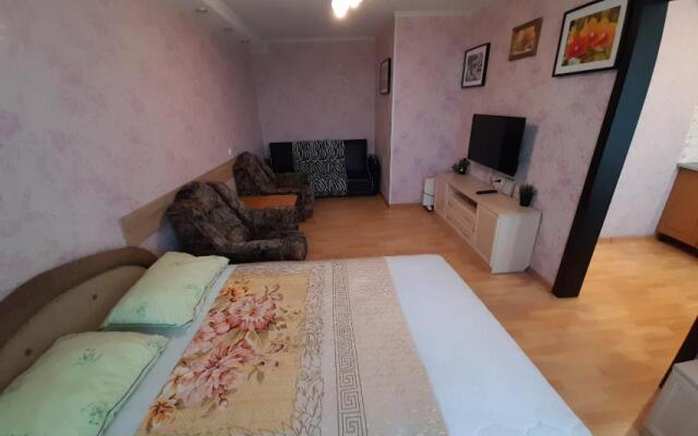 Апартаменты на Северном проезде 4