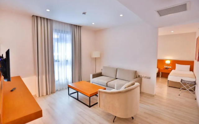 Hotel Caddemm Inn