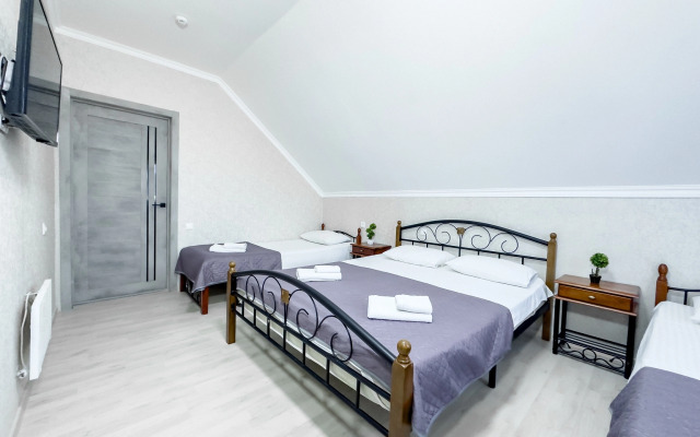 Russo Hotel