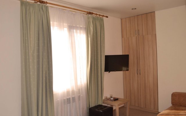 StandArt Guest House