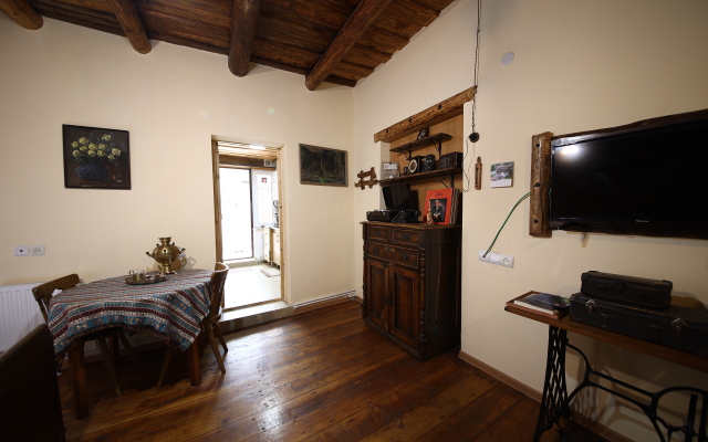 Alashkert Guest house