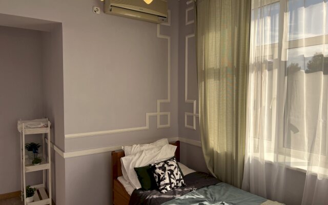 Частный Дом 327 с Бассейном и Видом на Горы